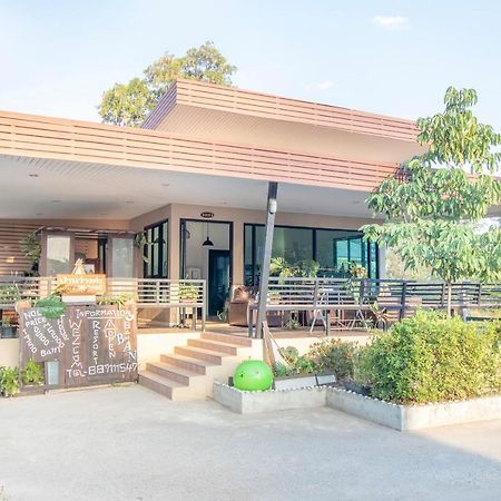 Oyo 798 Reurn Mareena Resort Nakhonratchasima Esterno foto