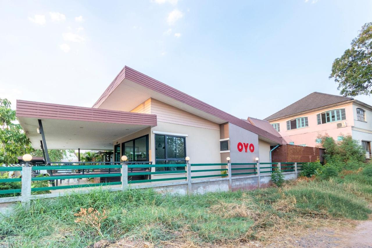 Oyo 798 Reurn Mareena Resort Nakhonratchasima Esterno foto